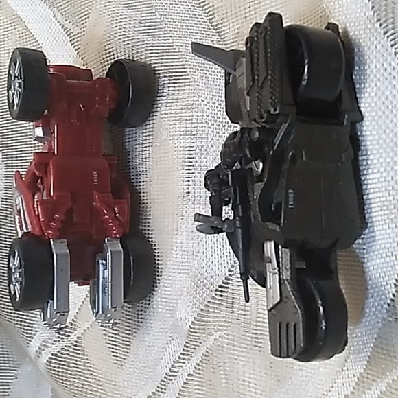 2- 2015 HASBRO MARVEL AVENGERS Age Of Ultron Ironman ATV & Motorcycle - Picture 4 of 12